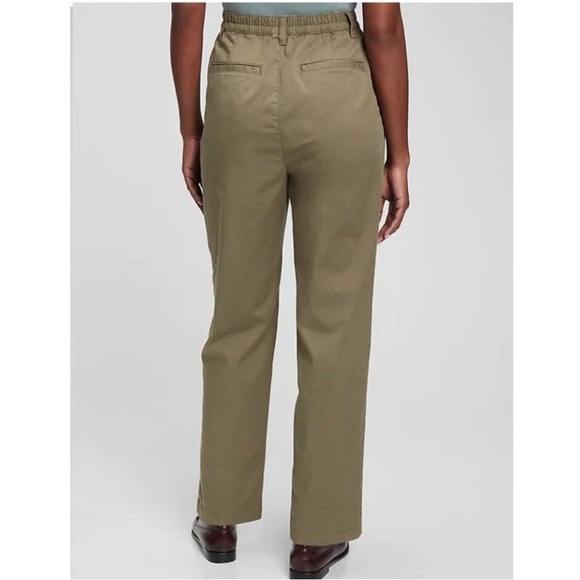 NWT! GAP Women's Black High Rise Pleated Khaki with Washwell - Multiple Sizes - Picture 3 of 7